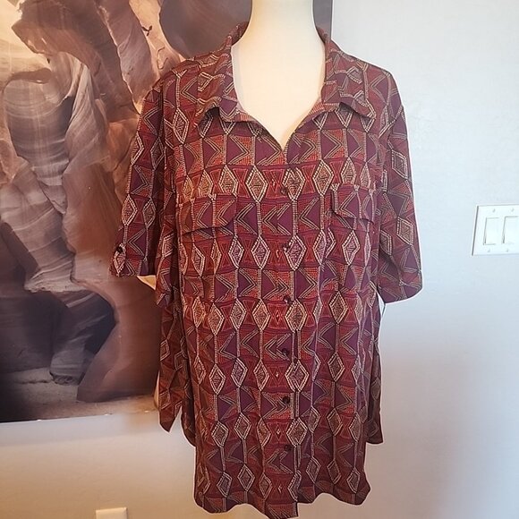 NWT Women's Catherines Button up short sleeve shirt size 3X - Picture 1 of 7